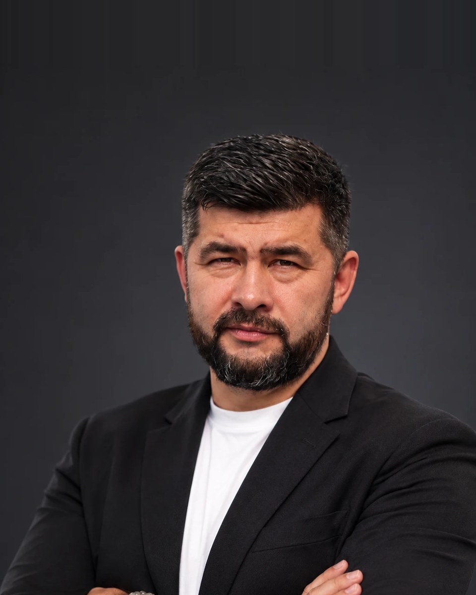 Виталий Волков